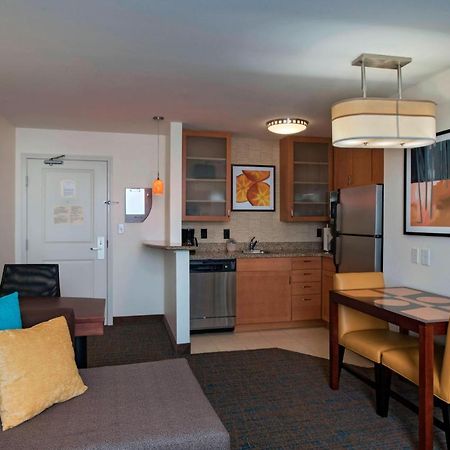 Residence Inn Bryan Колледж-Стейшн Экстерьер фото